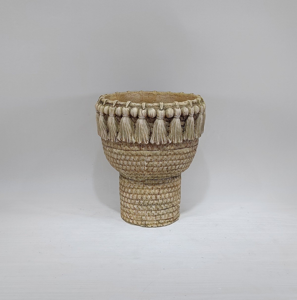 Wholesale bamboo woven design garden decorative concrete vases cement flower vase for decoration
