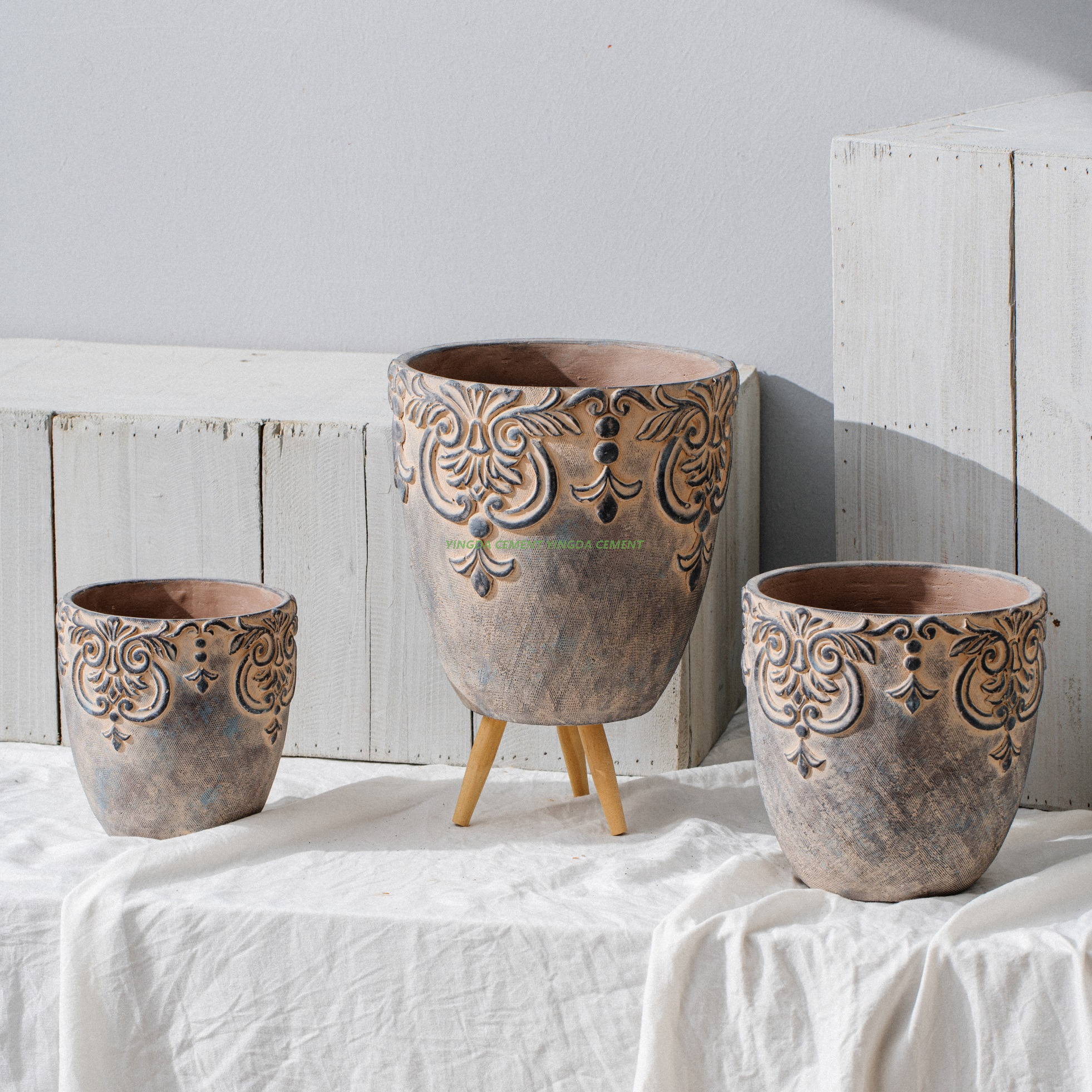 Wholesale New Design Home Tabletop Decor Bonsai Plant Pots Cylinder Mini Cement Pots for Flower Plant